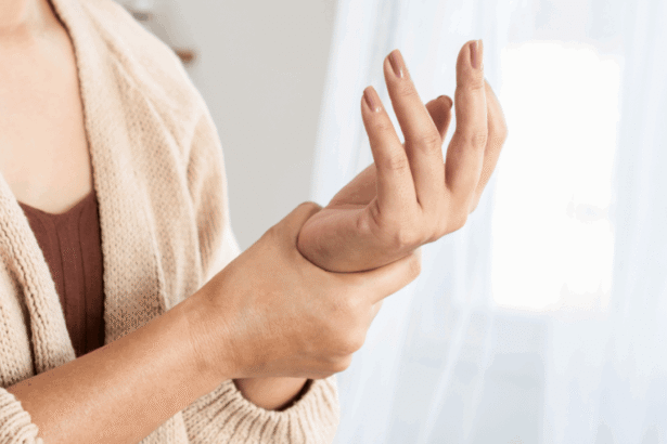 The Benefits of Addressing Wrist Pain Early